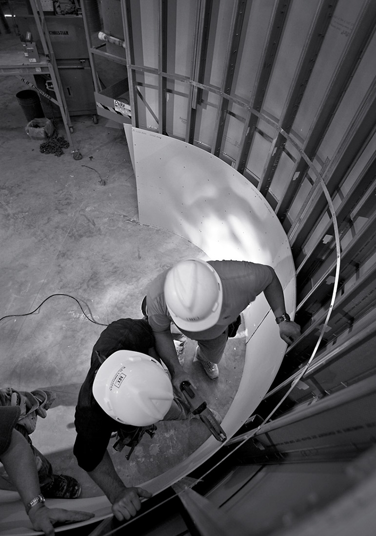 071010_hilti_713bw