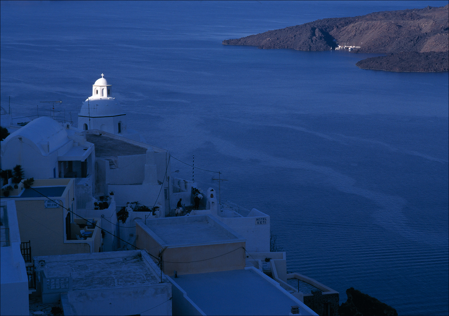 santorini_church